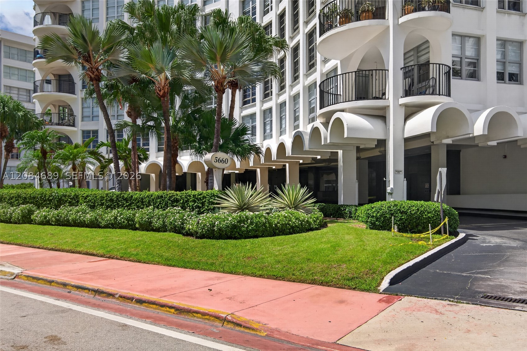Miami Beach photo 2