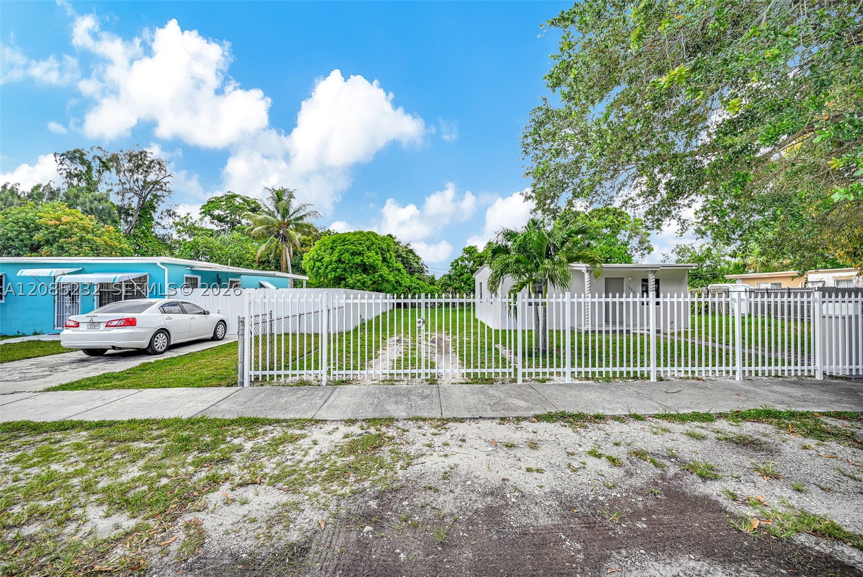 Miami Gardens photo 4