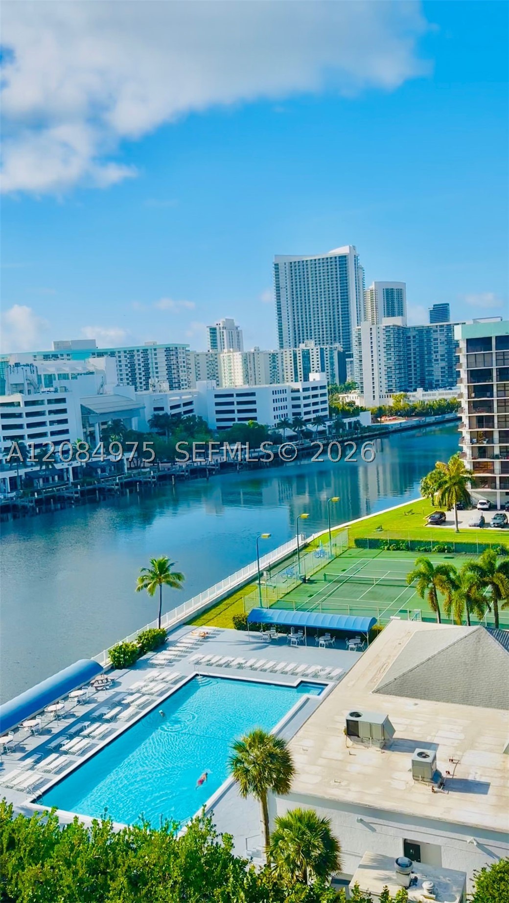 Hallandale Beach photo 3