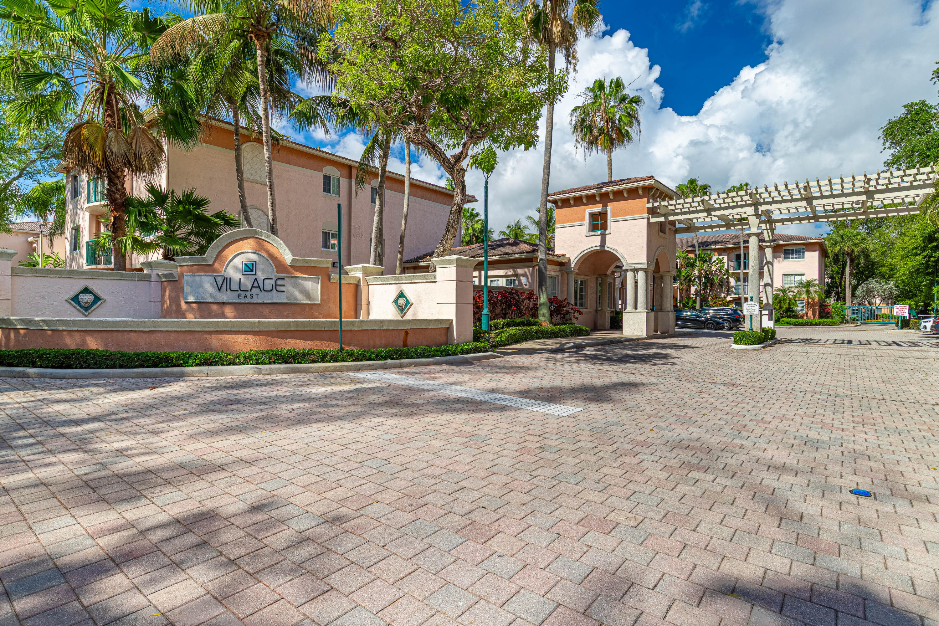 Fort Lauderdale photo 1