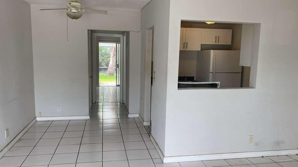 Miami Gardens photo 2