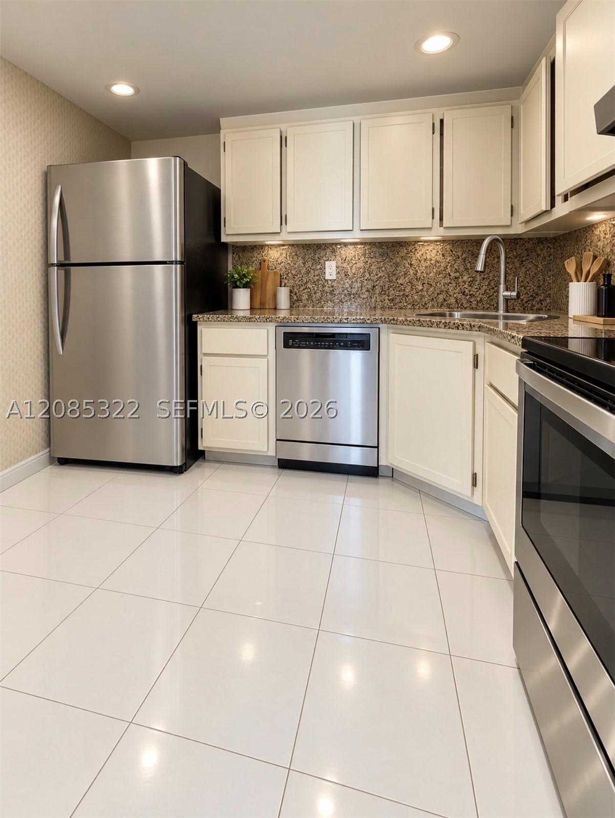 Aventura photo 3
