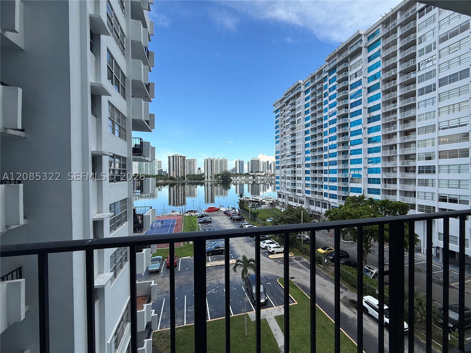 Aventura photo 4