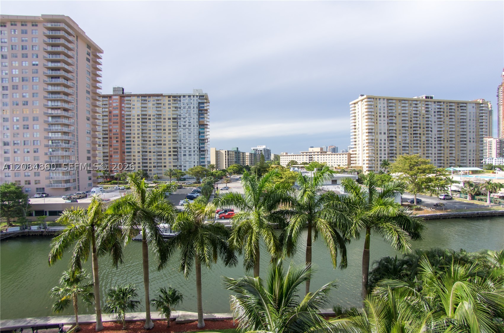 Sunny Isles Beach photo 2