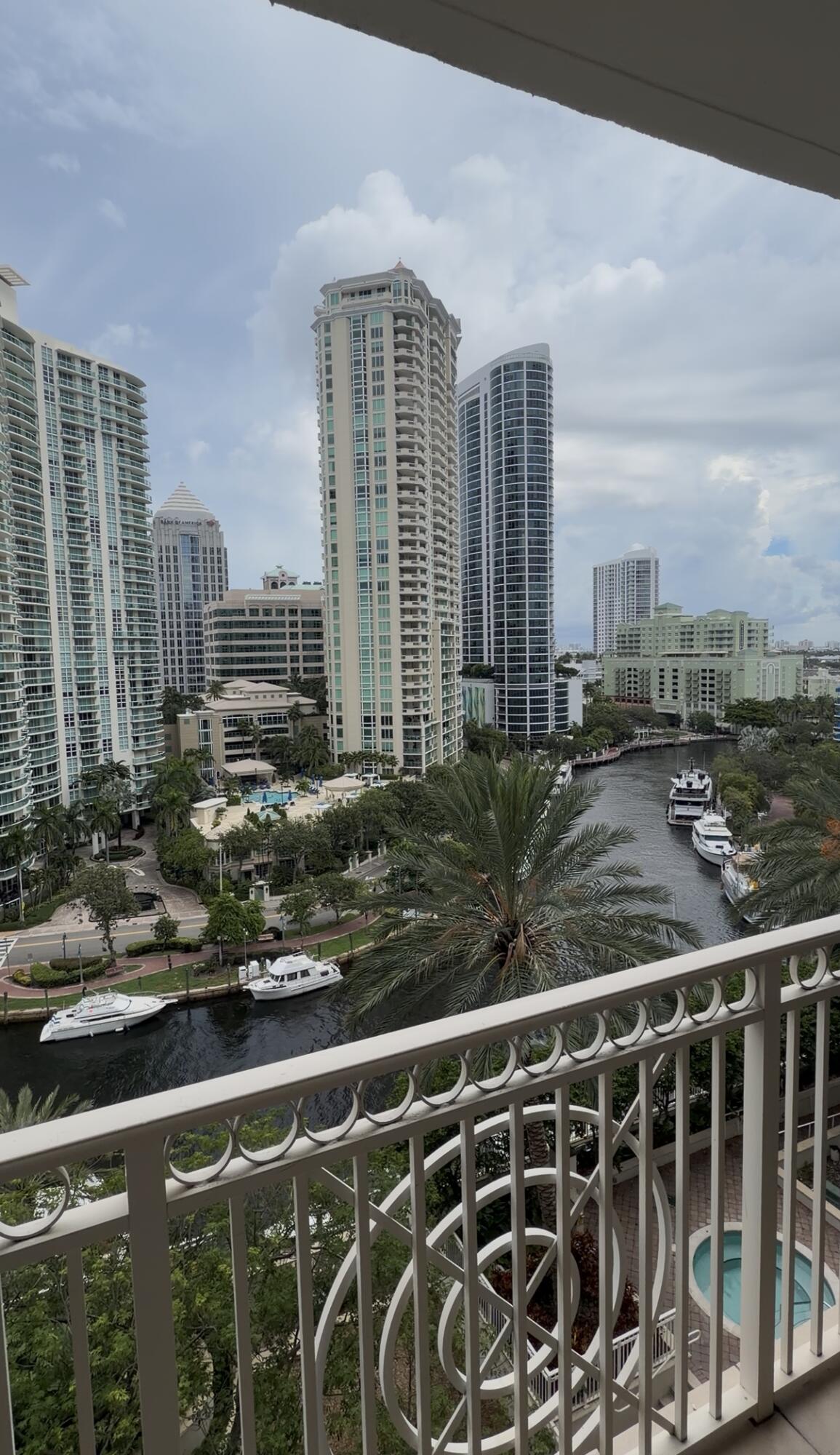 Fort Lauderdale photo 2