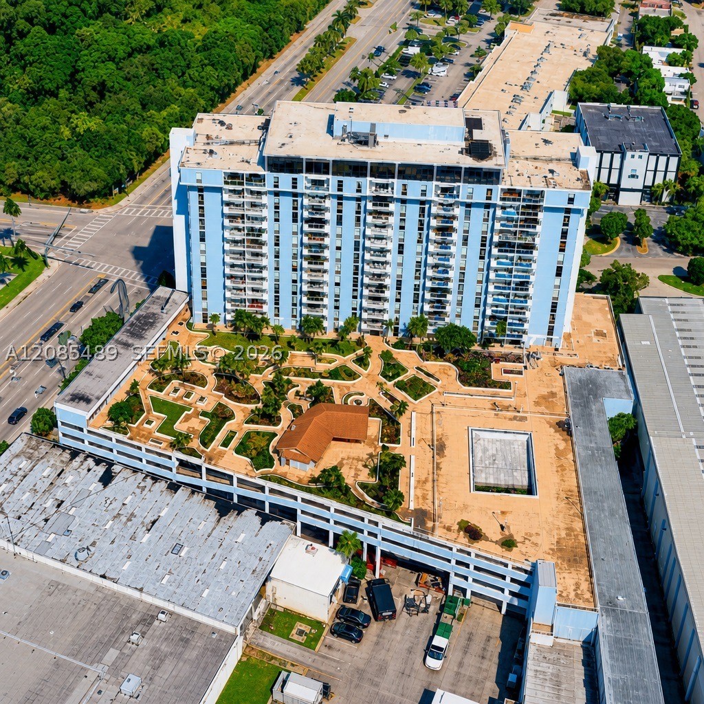 North Miami photo 1