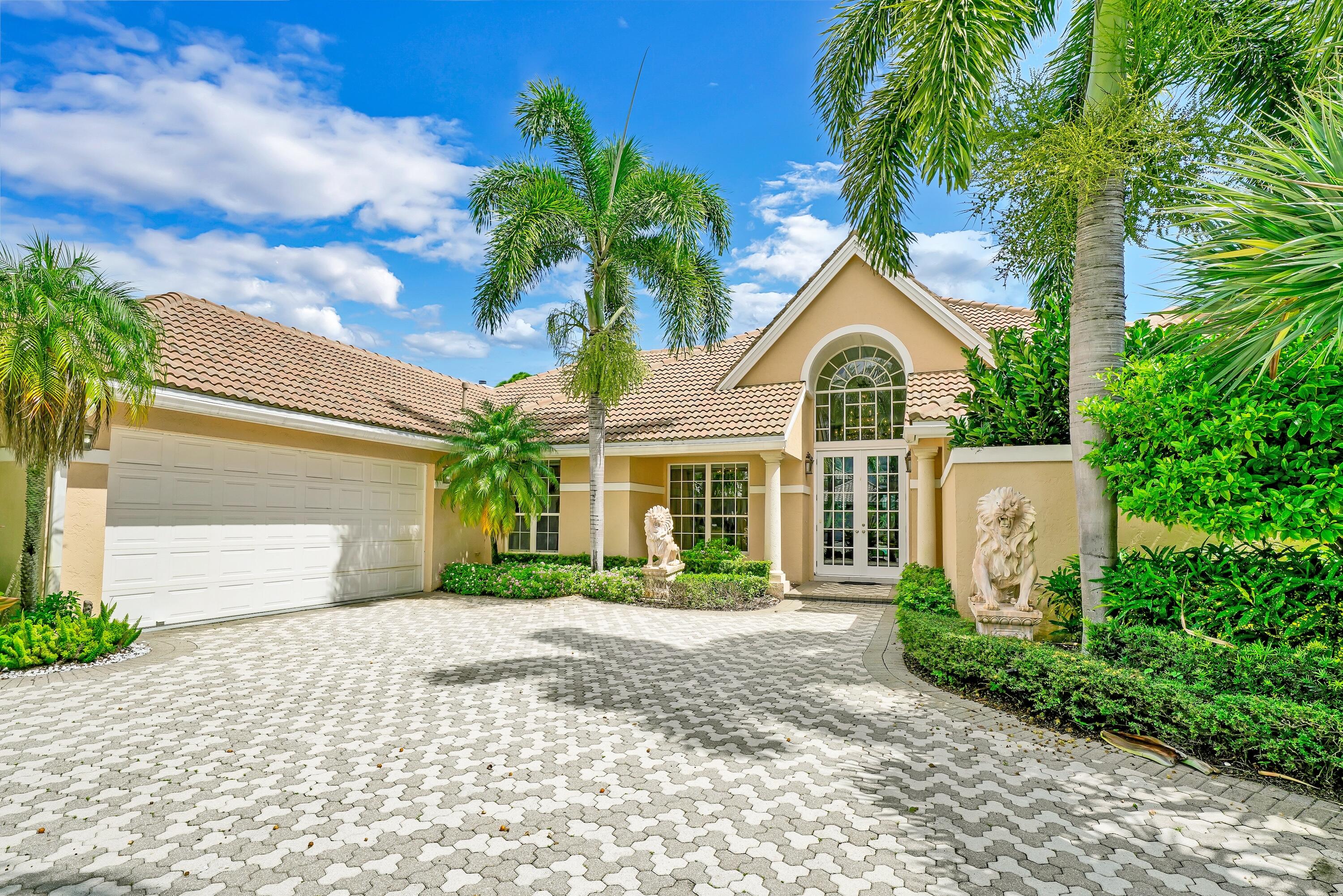Palm Beach Gardens photo 1