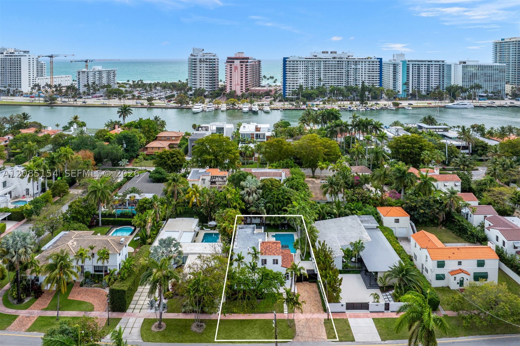 Miami Beach photo 1