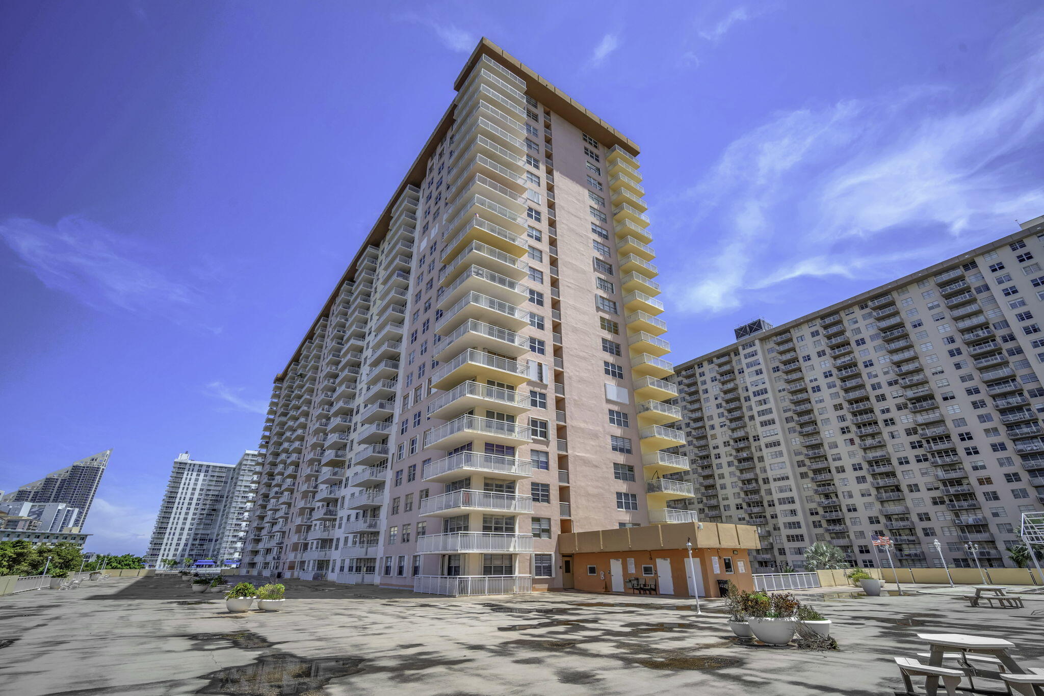 Sunny Isles Beach photo 2
