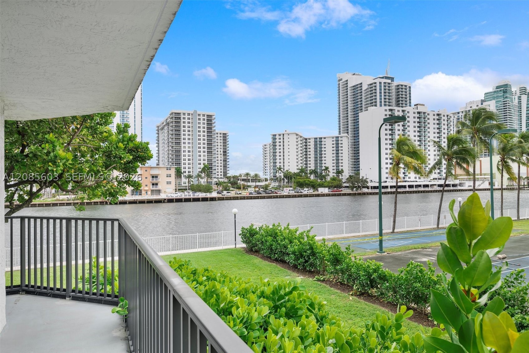 Hallandale Beach photo 1