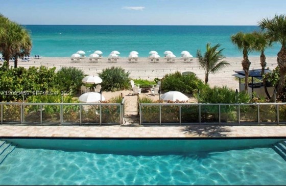 Sunny Isles Beach photo 2