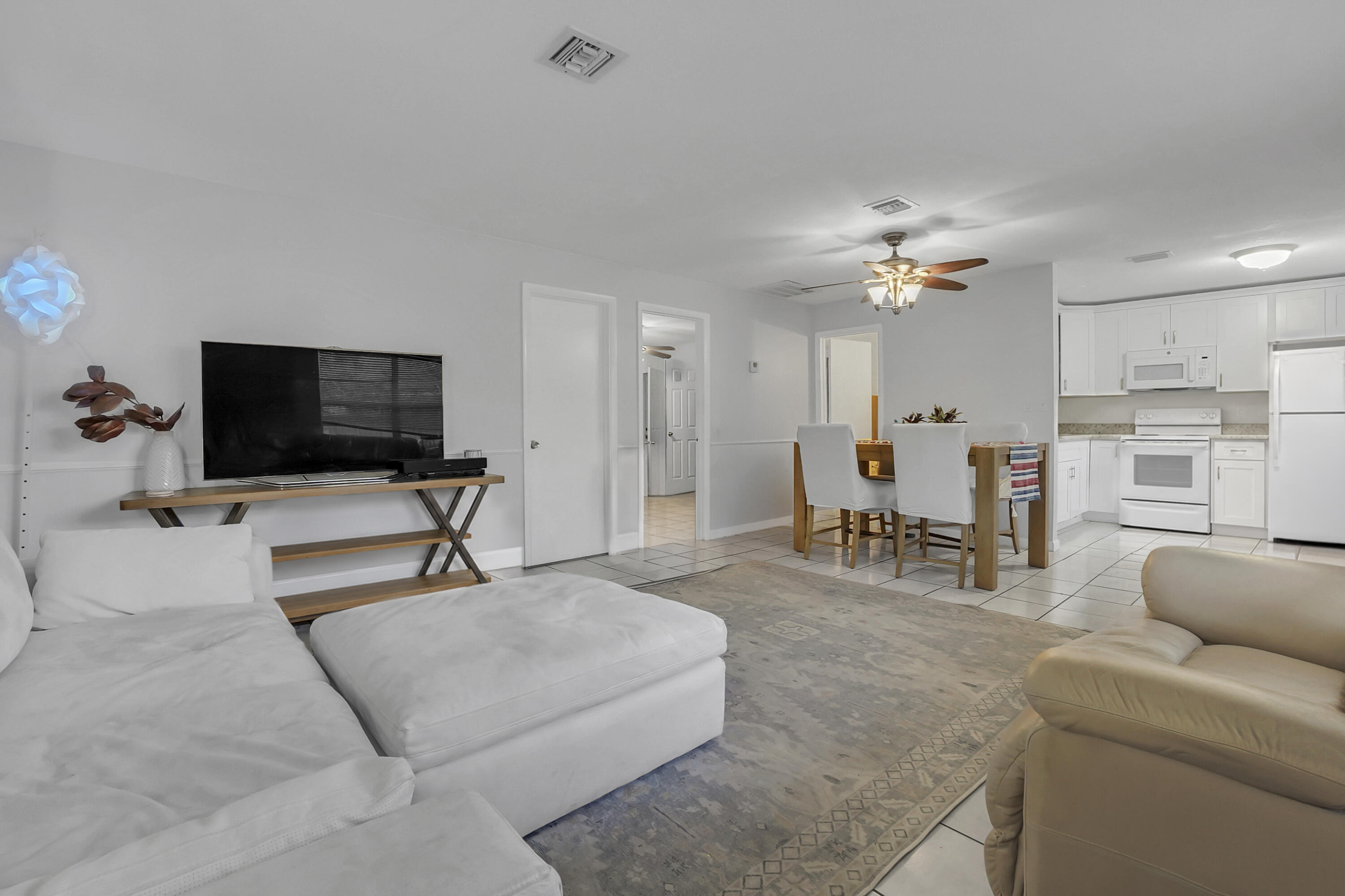 Palm Beach Gardens photo 2