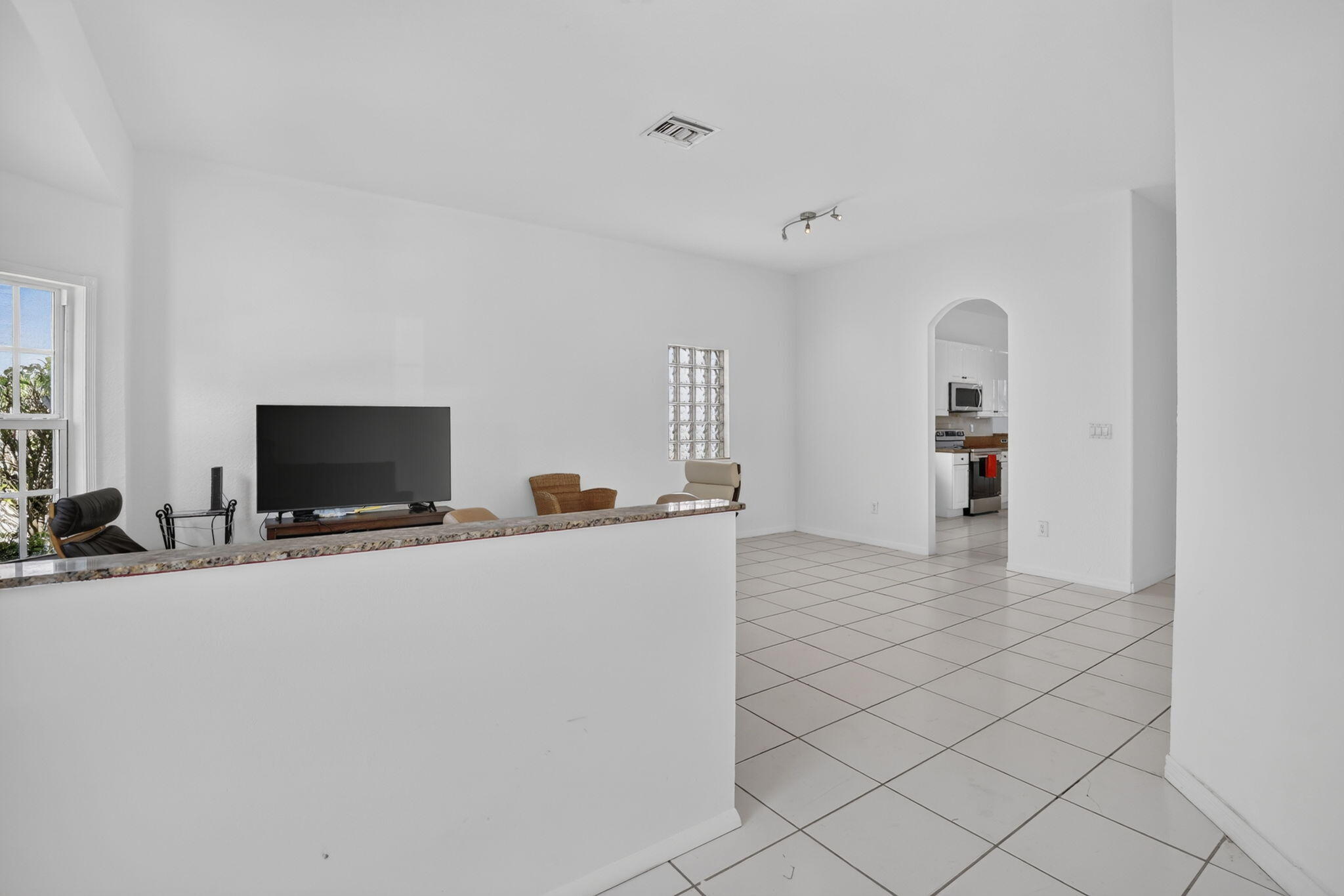 Pembroke Pines photo 4