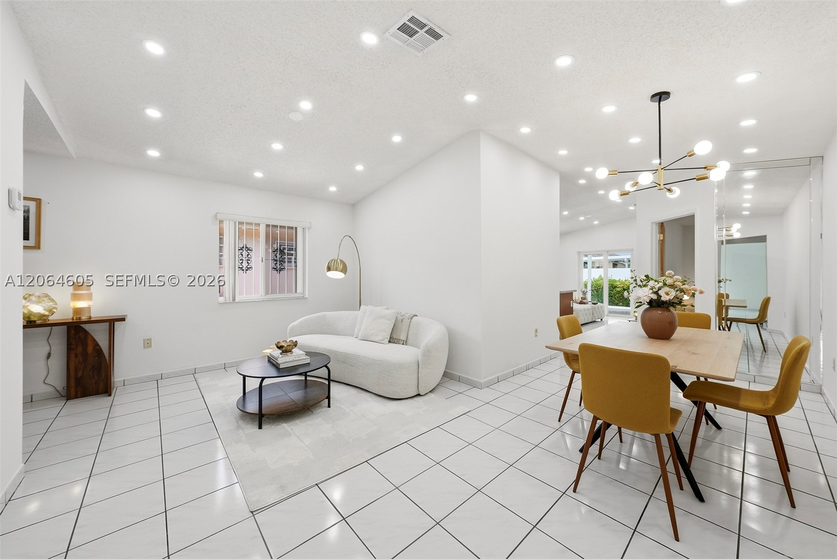 Hialeah photo 5