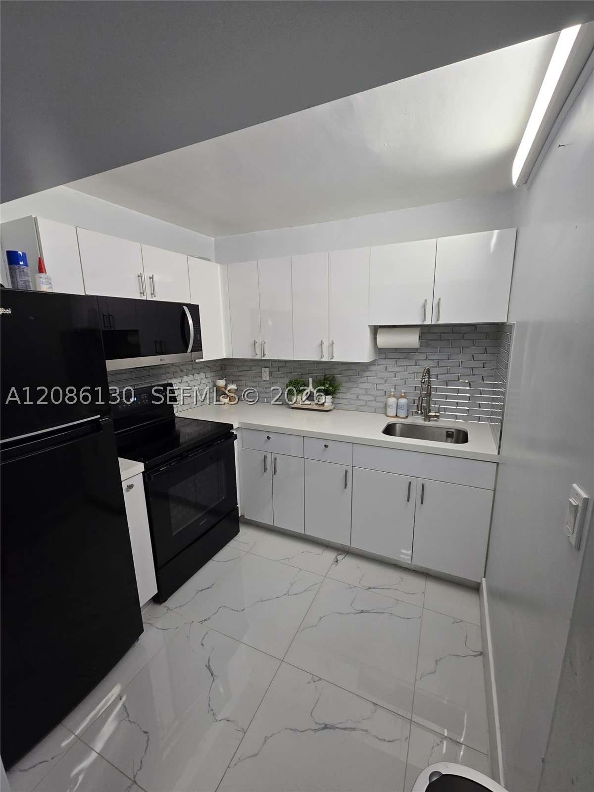 Hialeah photo 2