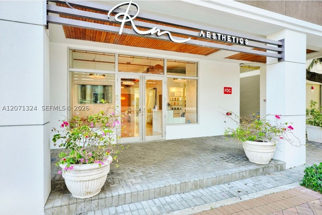 Sunny Isles Beach photo 2