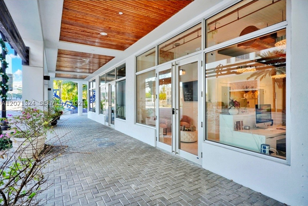 Sunny Isles Beach photo 3