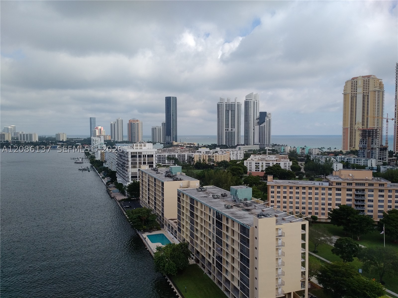 Sunny Isles Beach photo 4