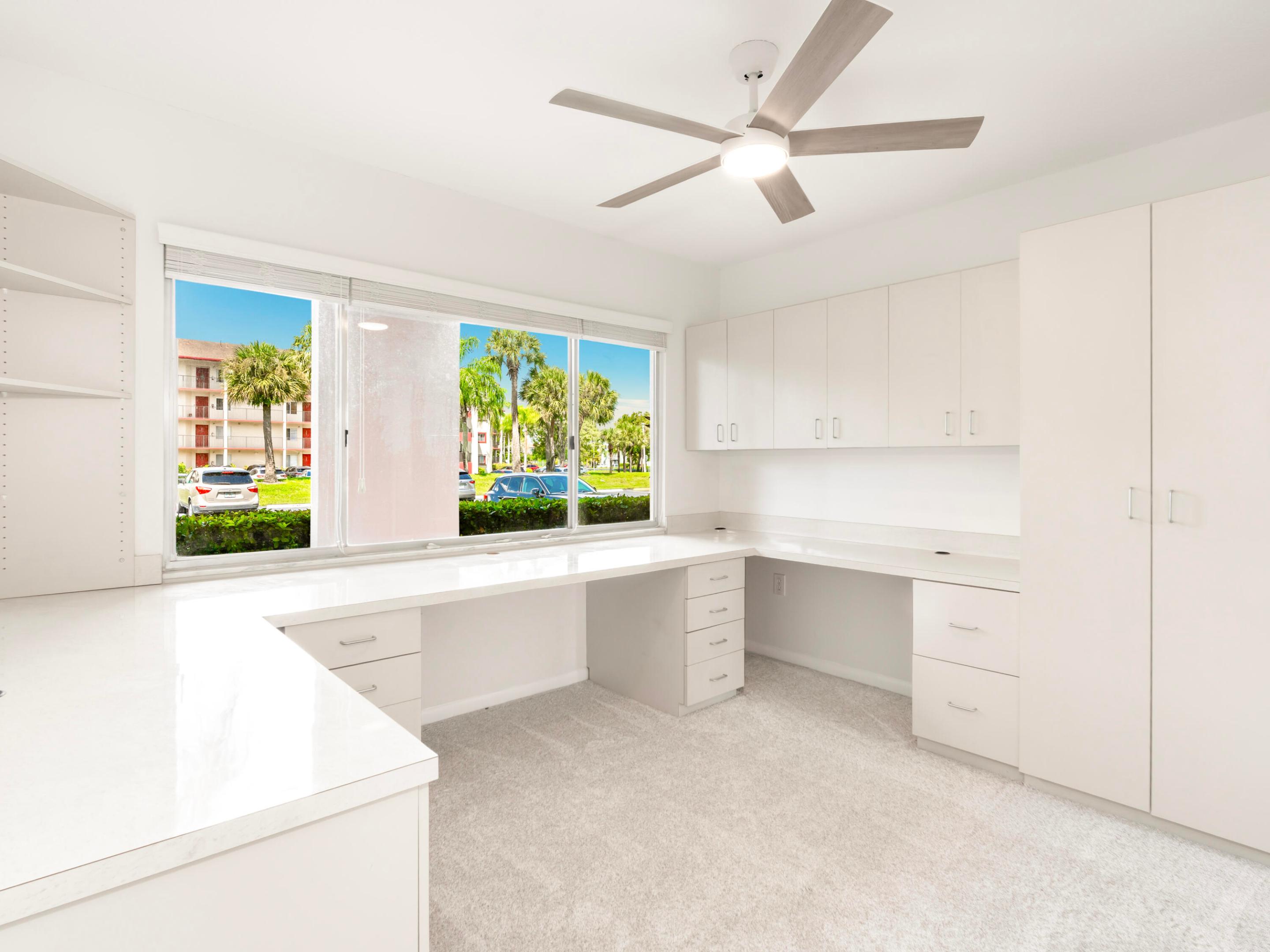Pembroke Pines photo 5