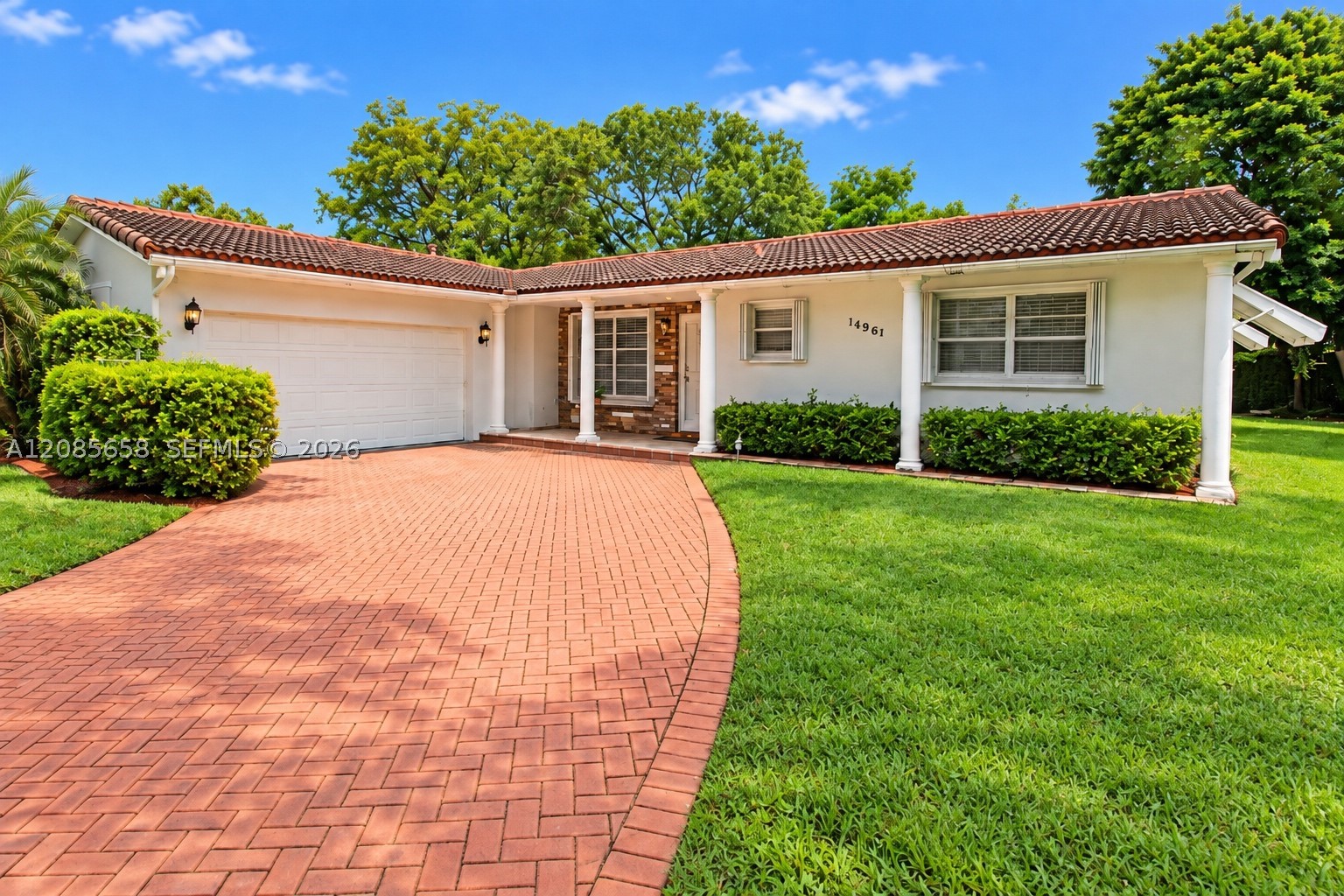 Miami Lakes photo 4