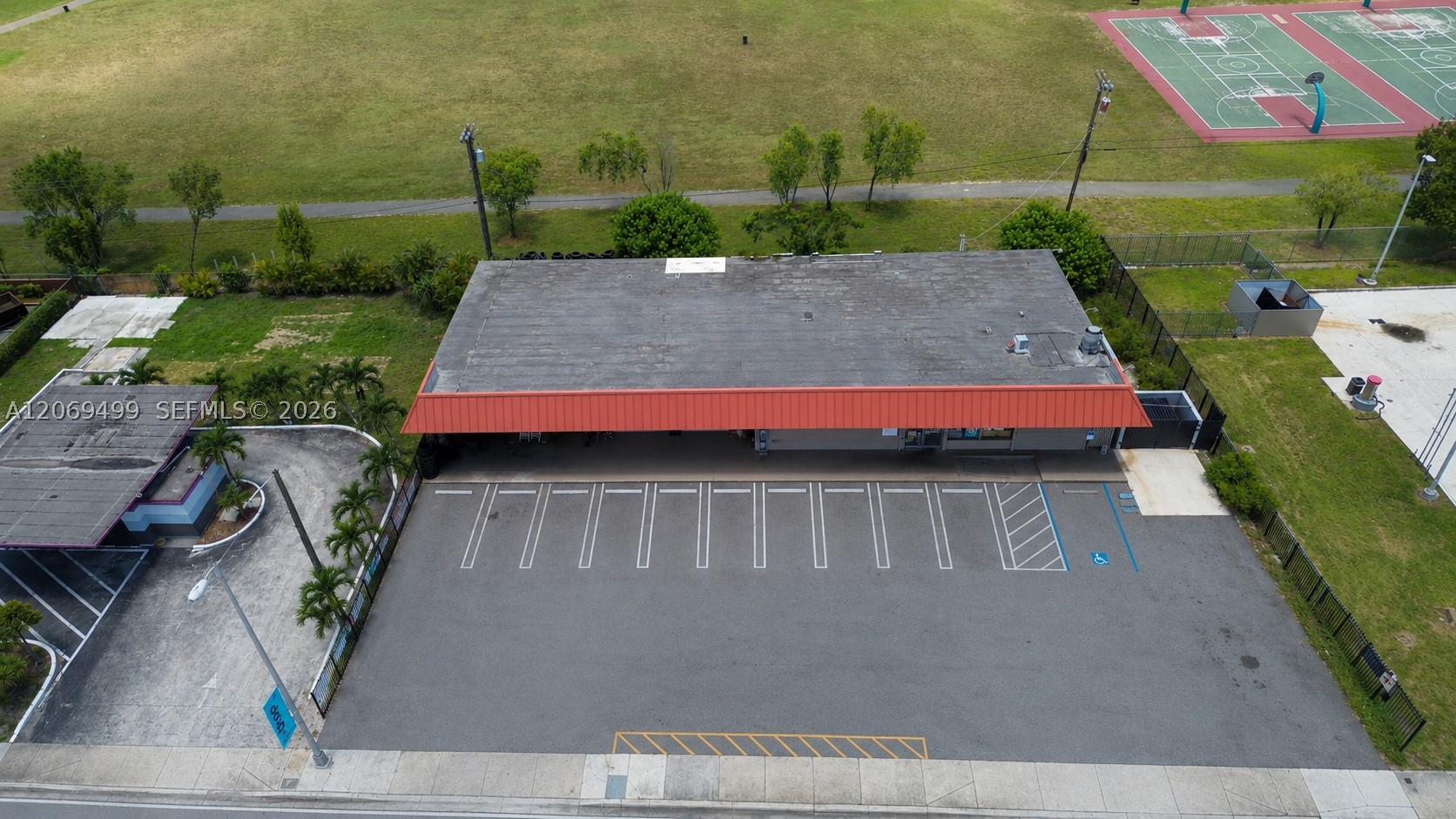Miami Gardens photo 2