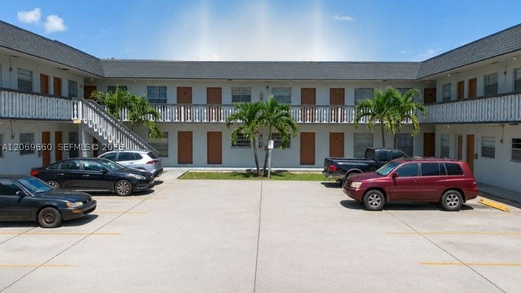 Miami Gardens photo 5