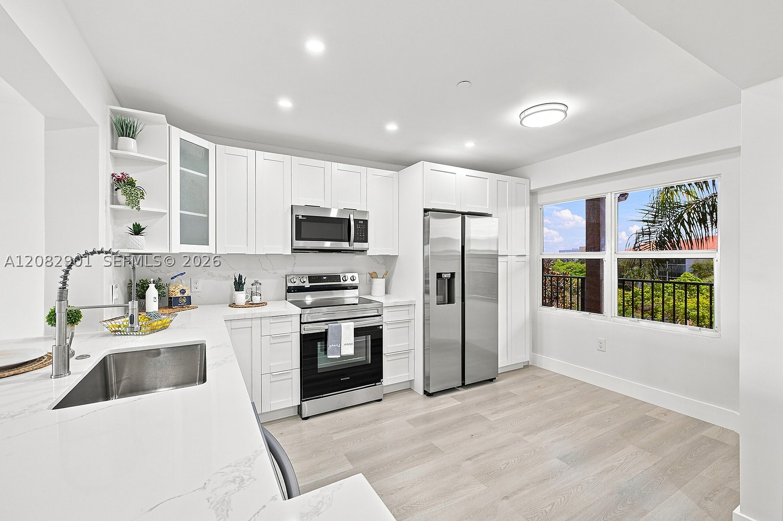 Pembroke Pines photo 5