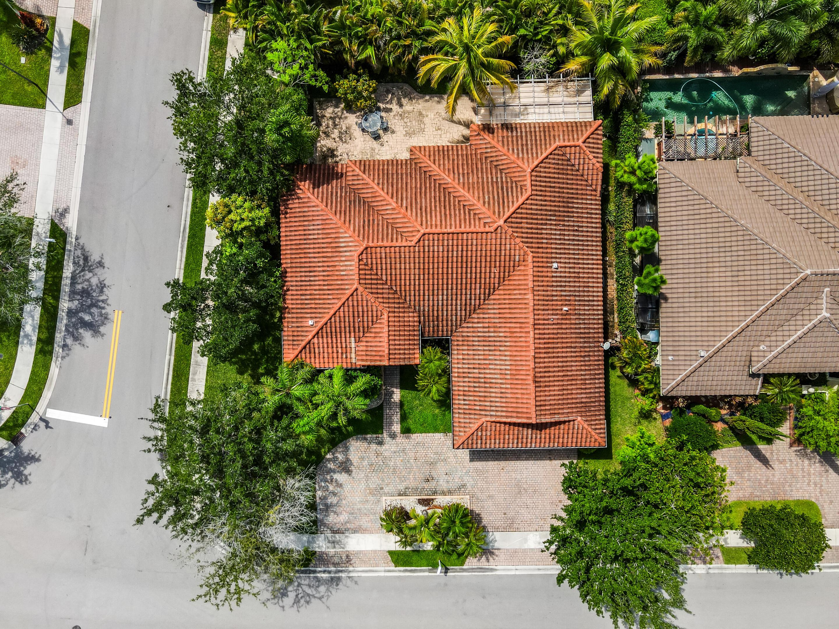 Pembroke Pines photo 2