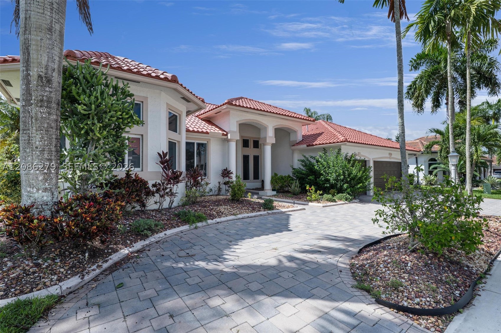 Pembroke Pines photo 3