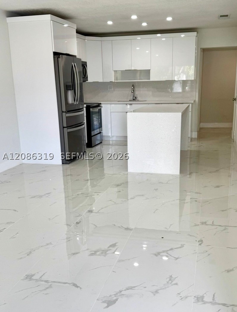 Miami Gardens photo 5