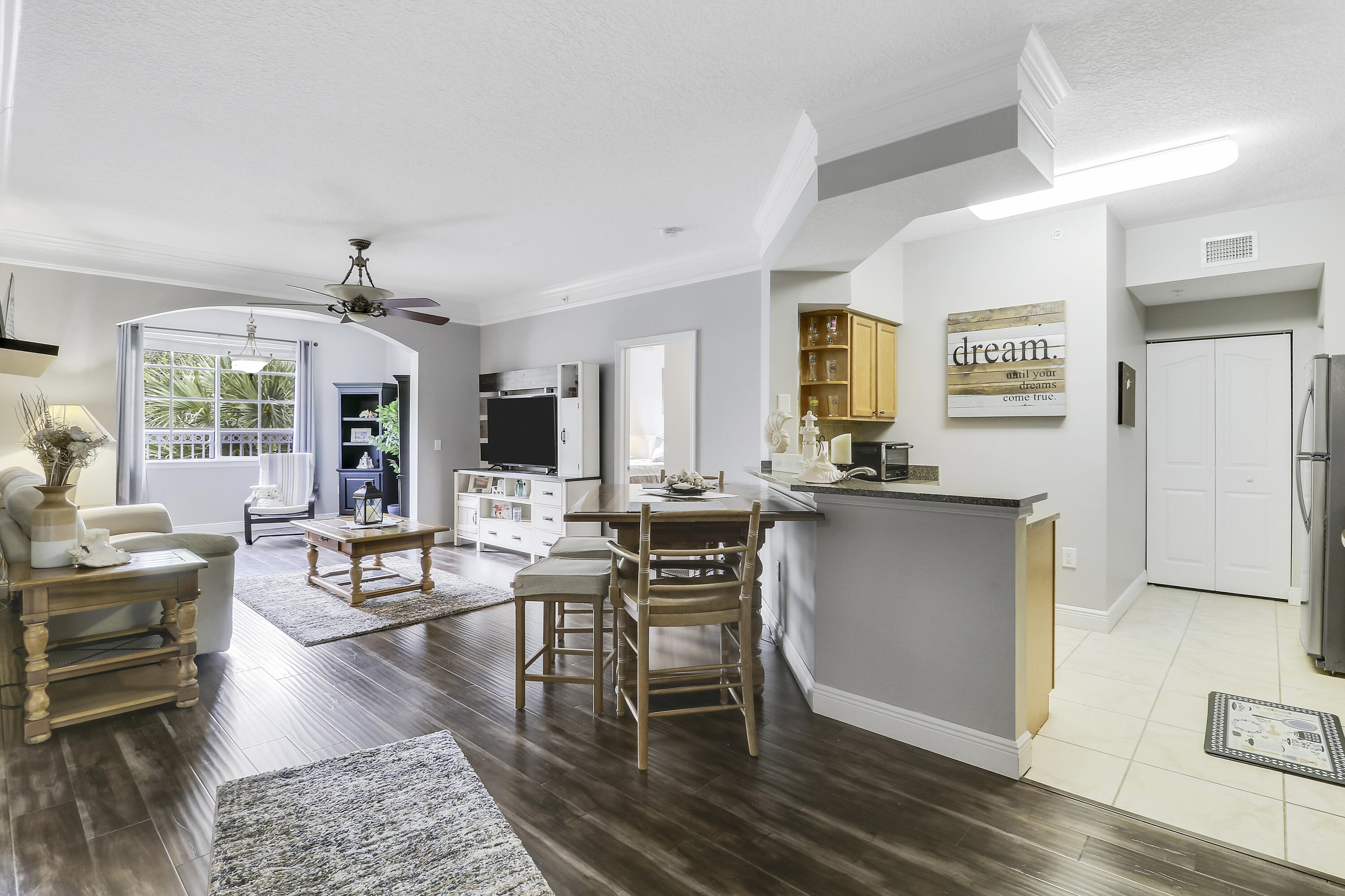 Palm Beach Gardens photo 2