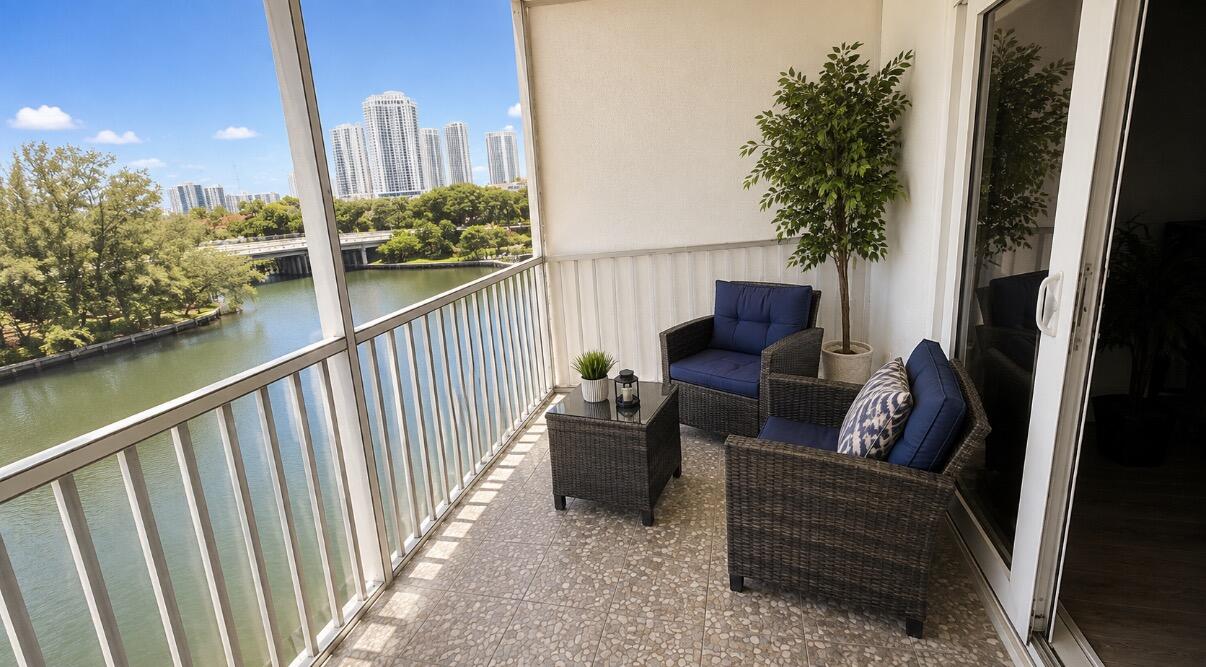 Hallandale Beach