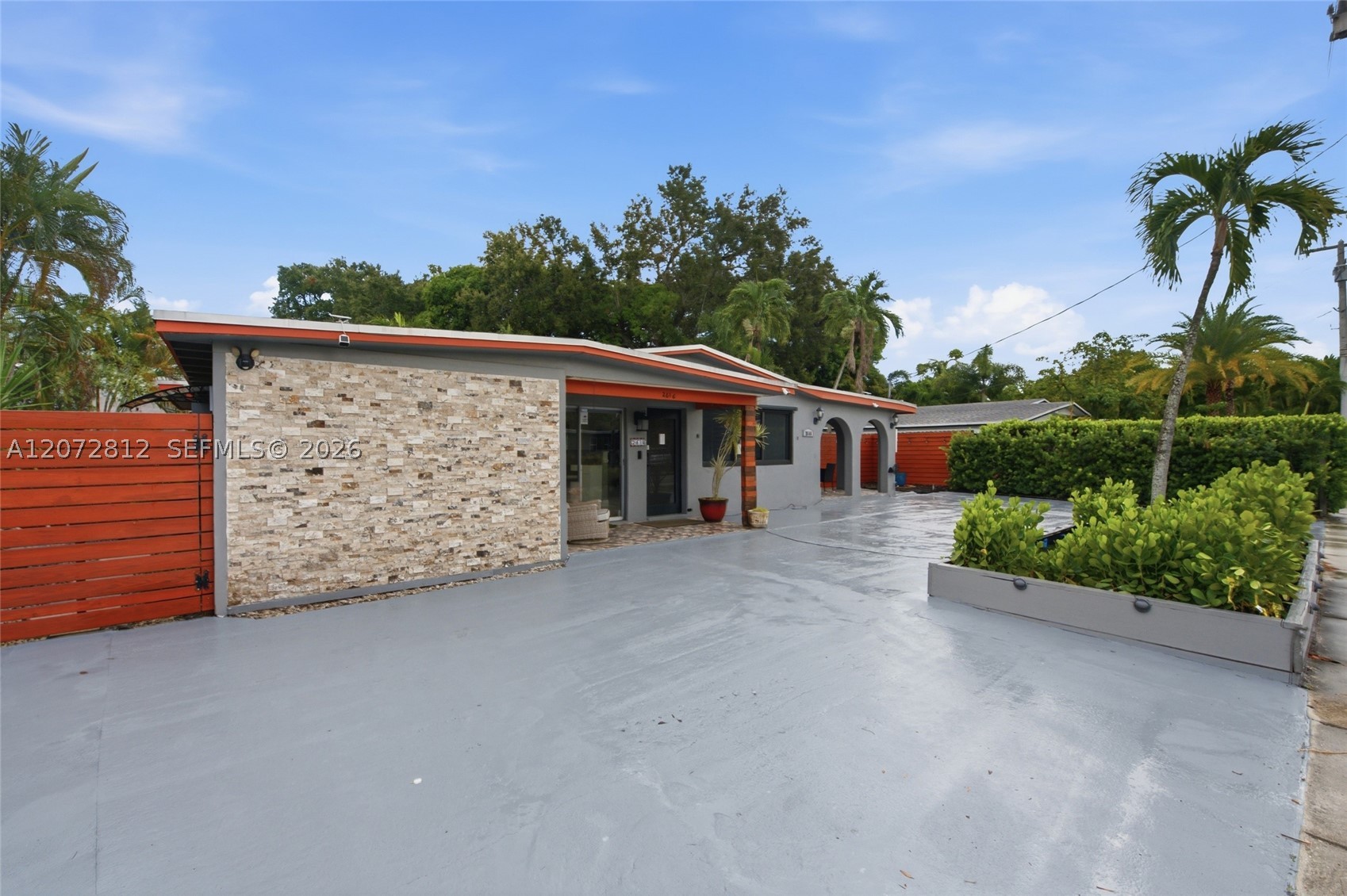 Wilton Manors photo 3