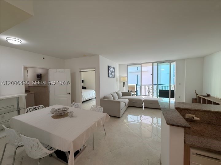 Sunny Isles Beach photo 2