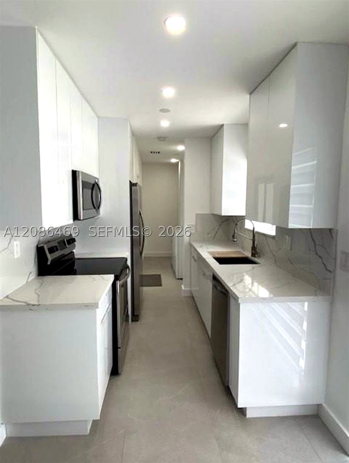Hialeah photo 4