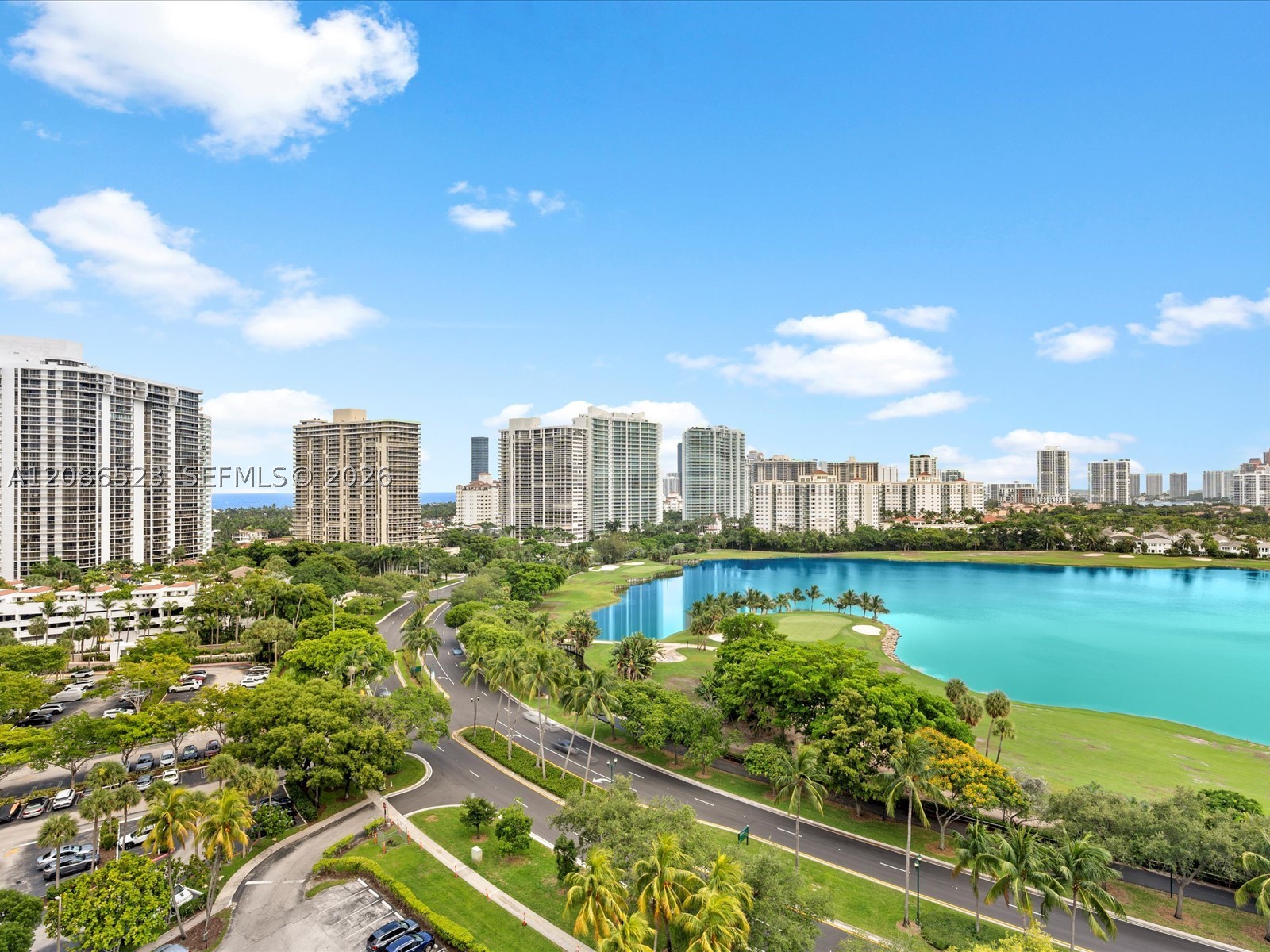 Aventura photo 5