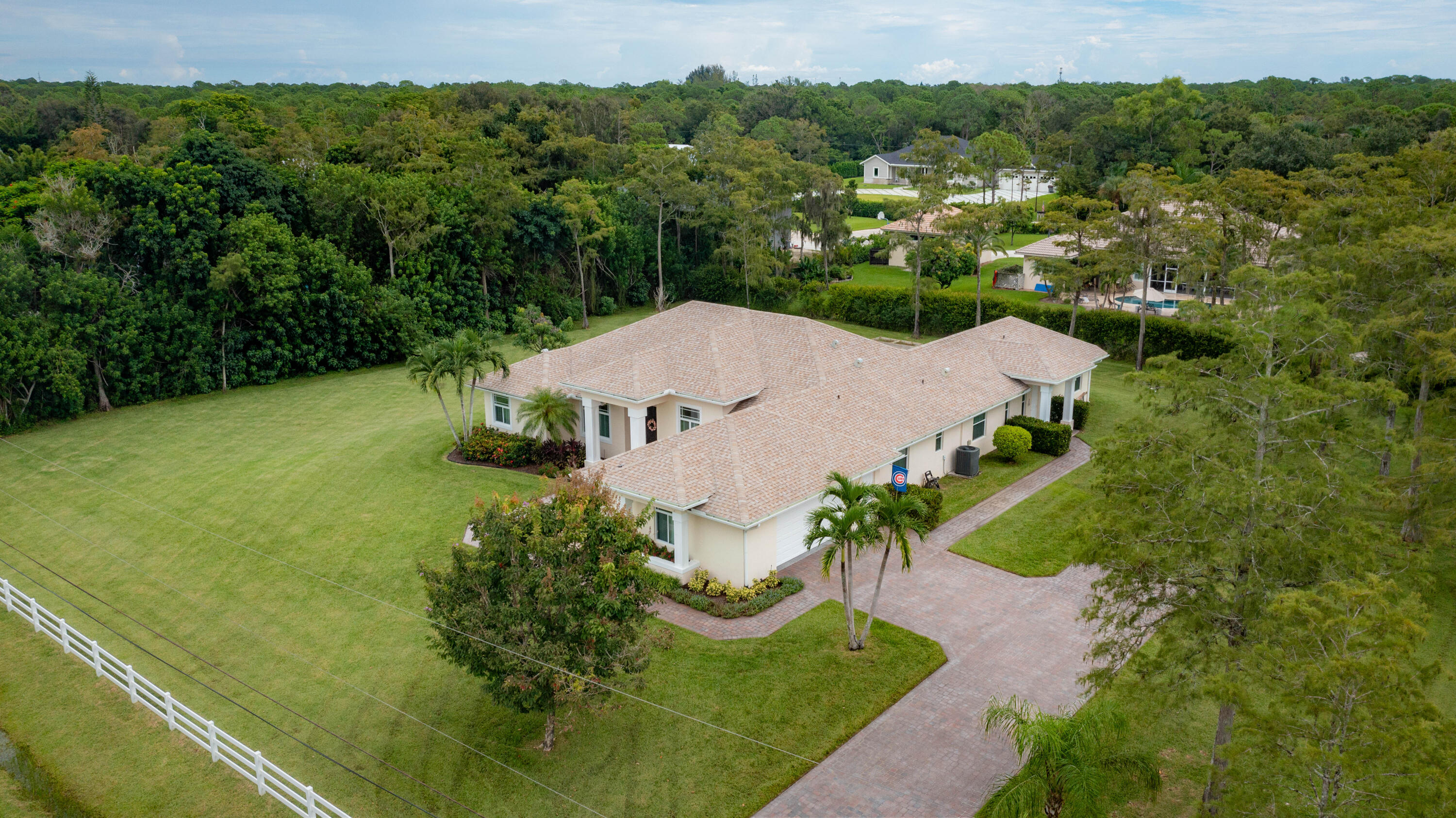 Palm Beach Gardens photo 3