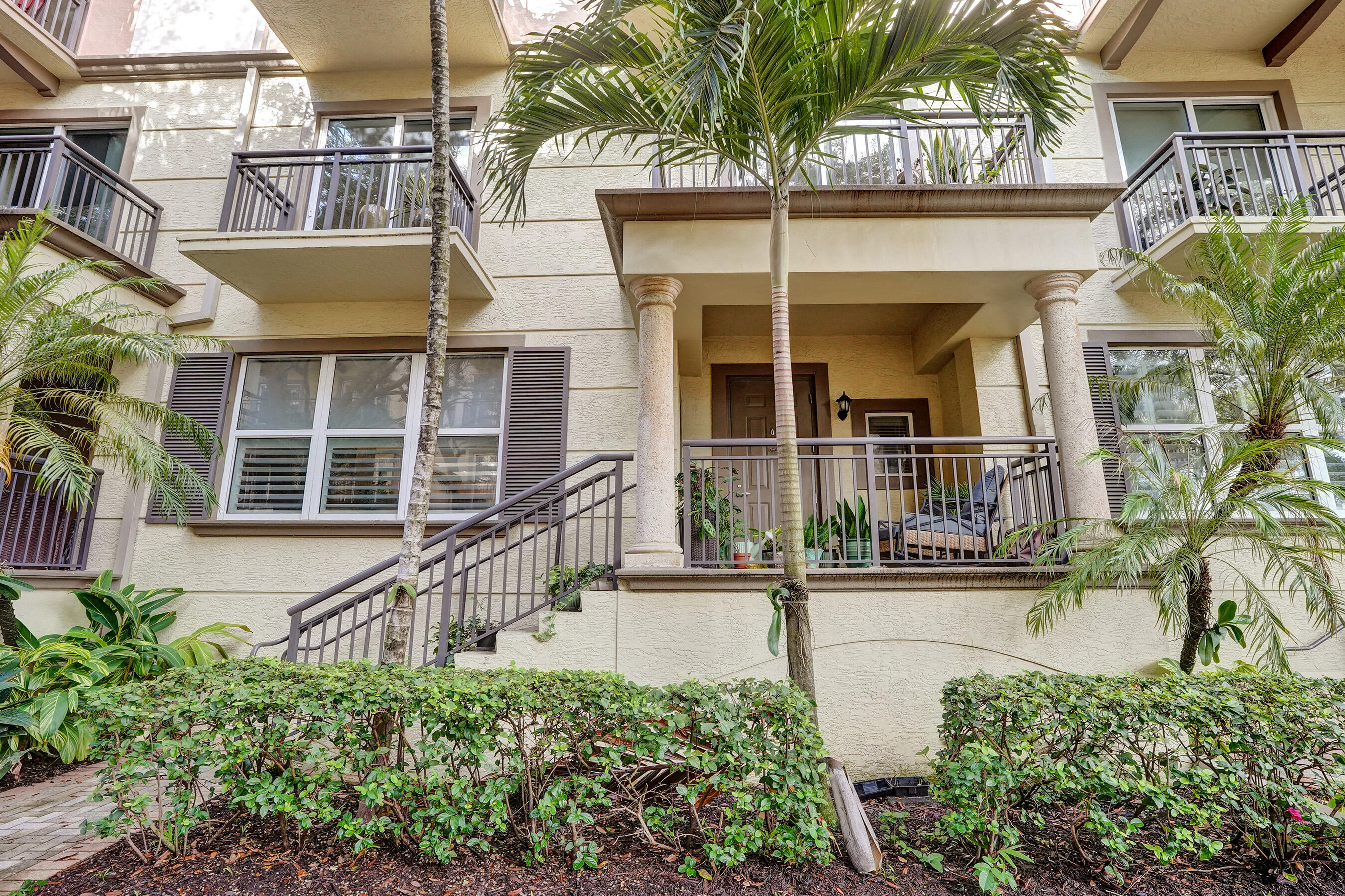 Wilton Manors photo 5