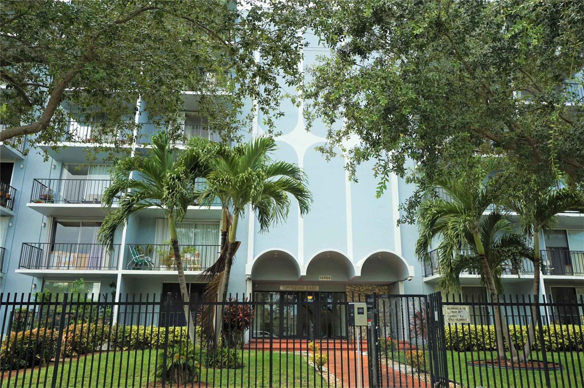 North Miami photo 4