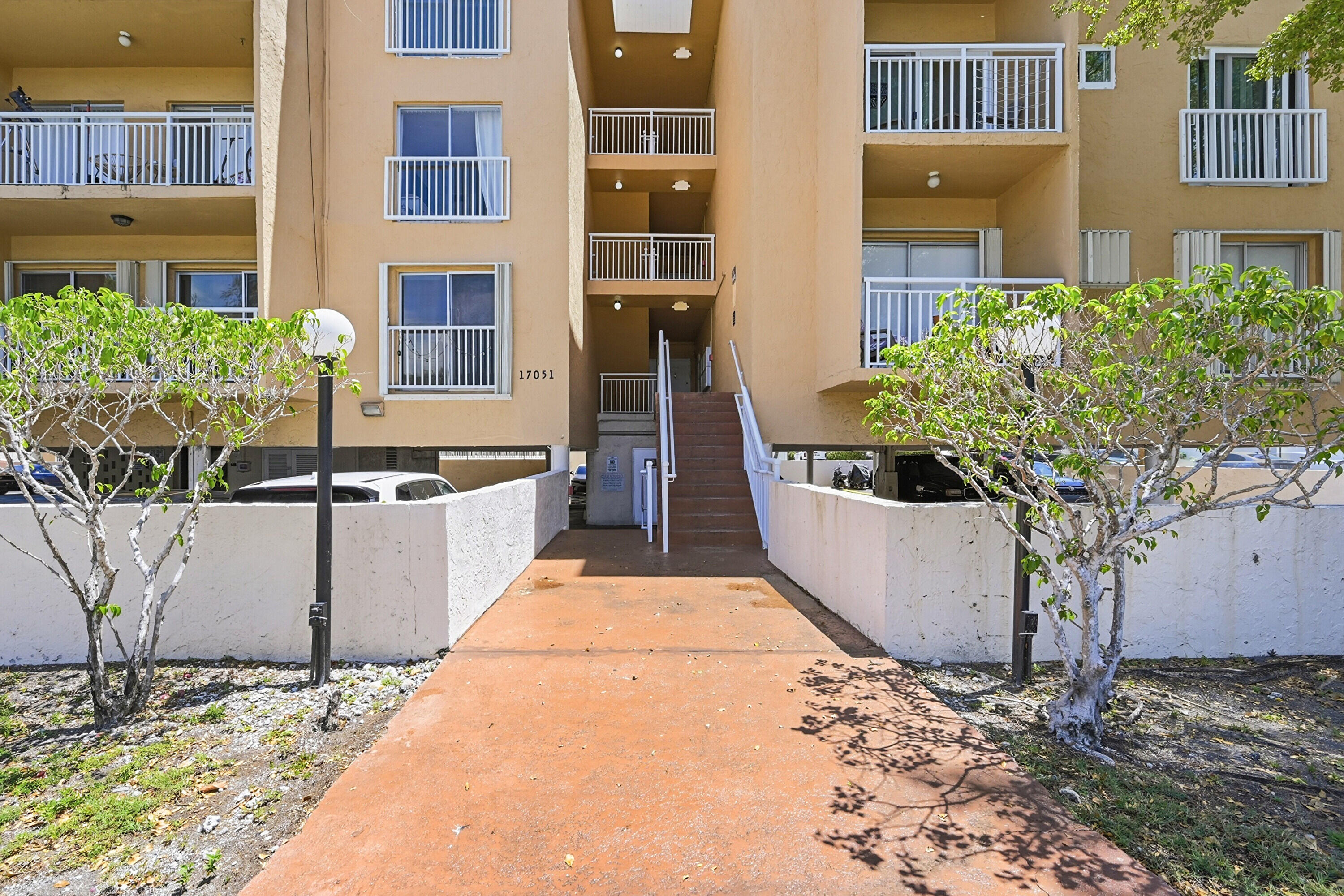 North Miami Beach photo 3