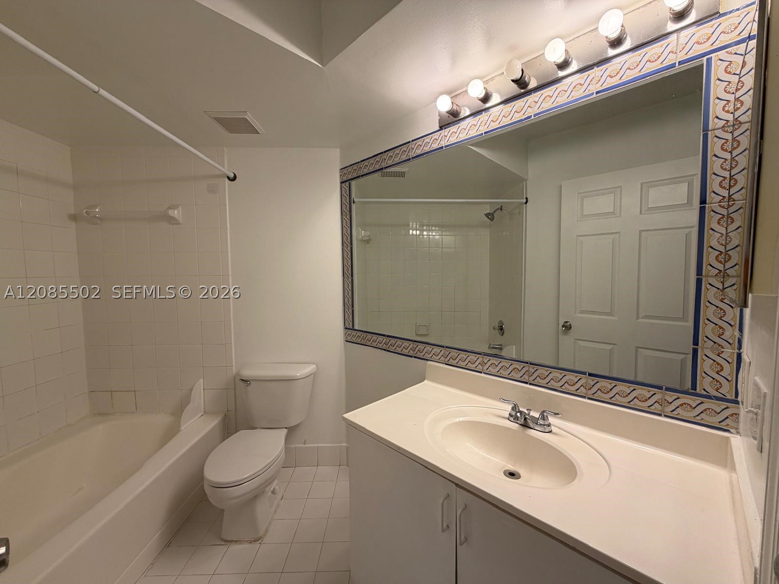 Pembroke Pines photo 5