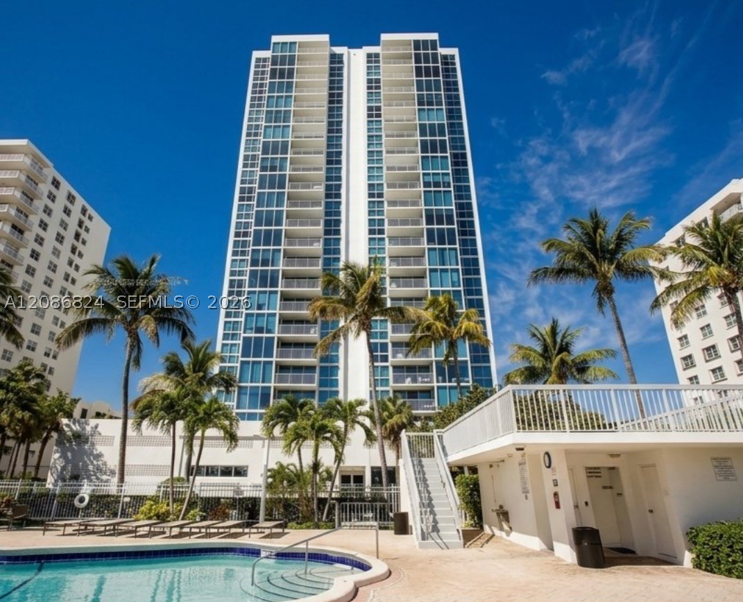 Miami Beach photo 2