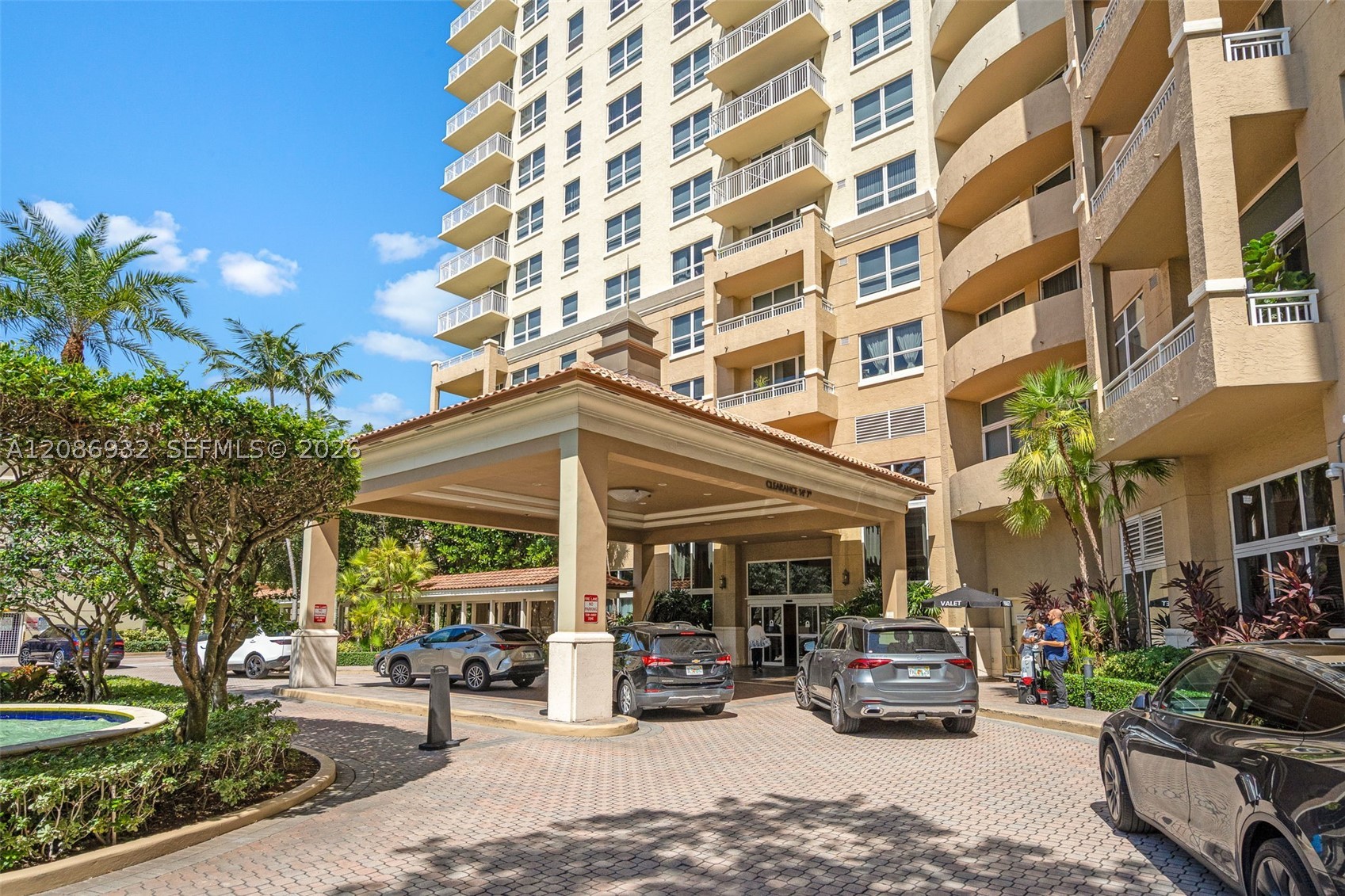 Aventura photo 3