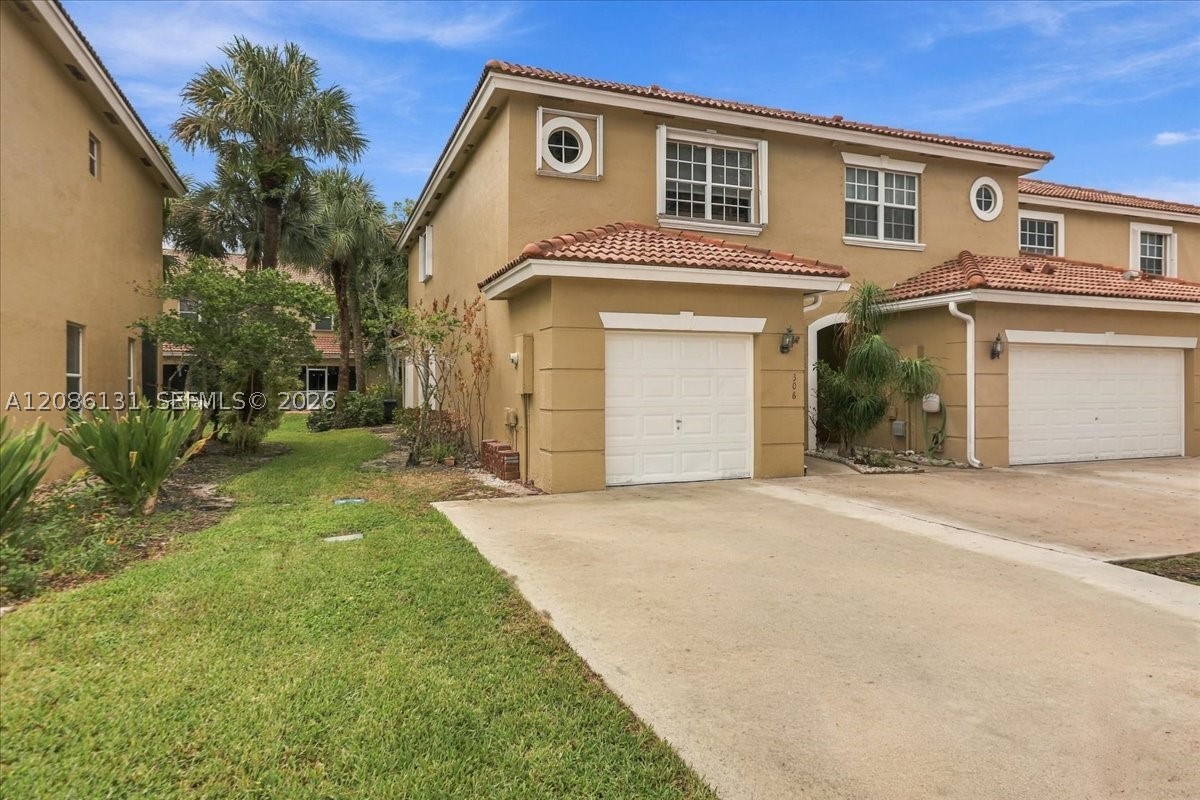 Pembroke Pines photo 3