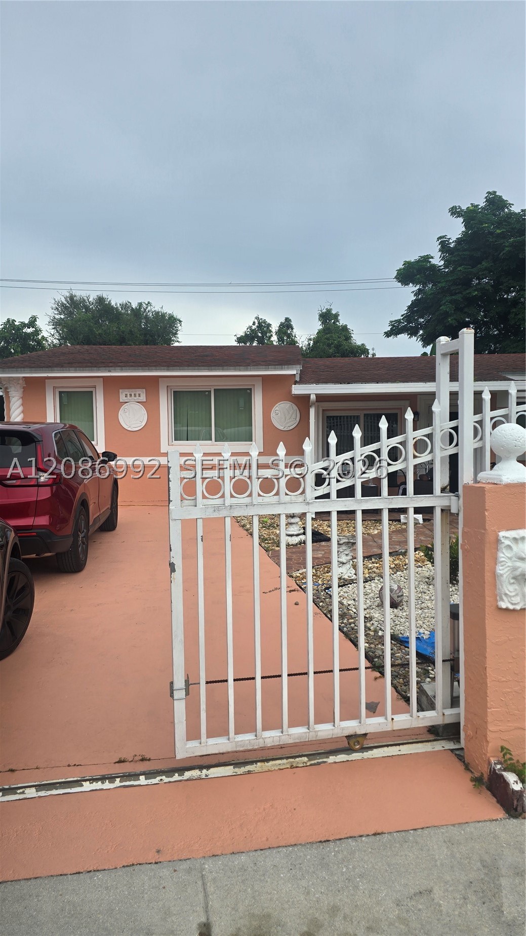 Miami Gardens photo 2