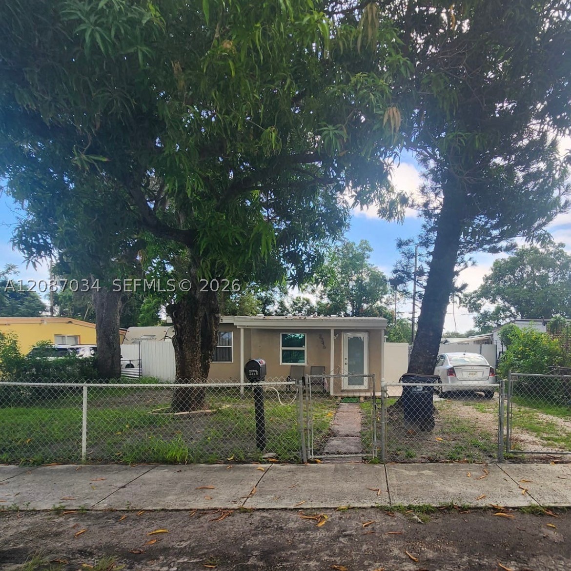 Opa Locka photo 2