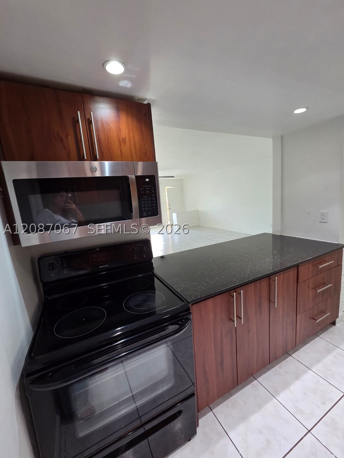 North Miami photo 4