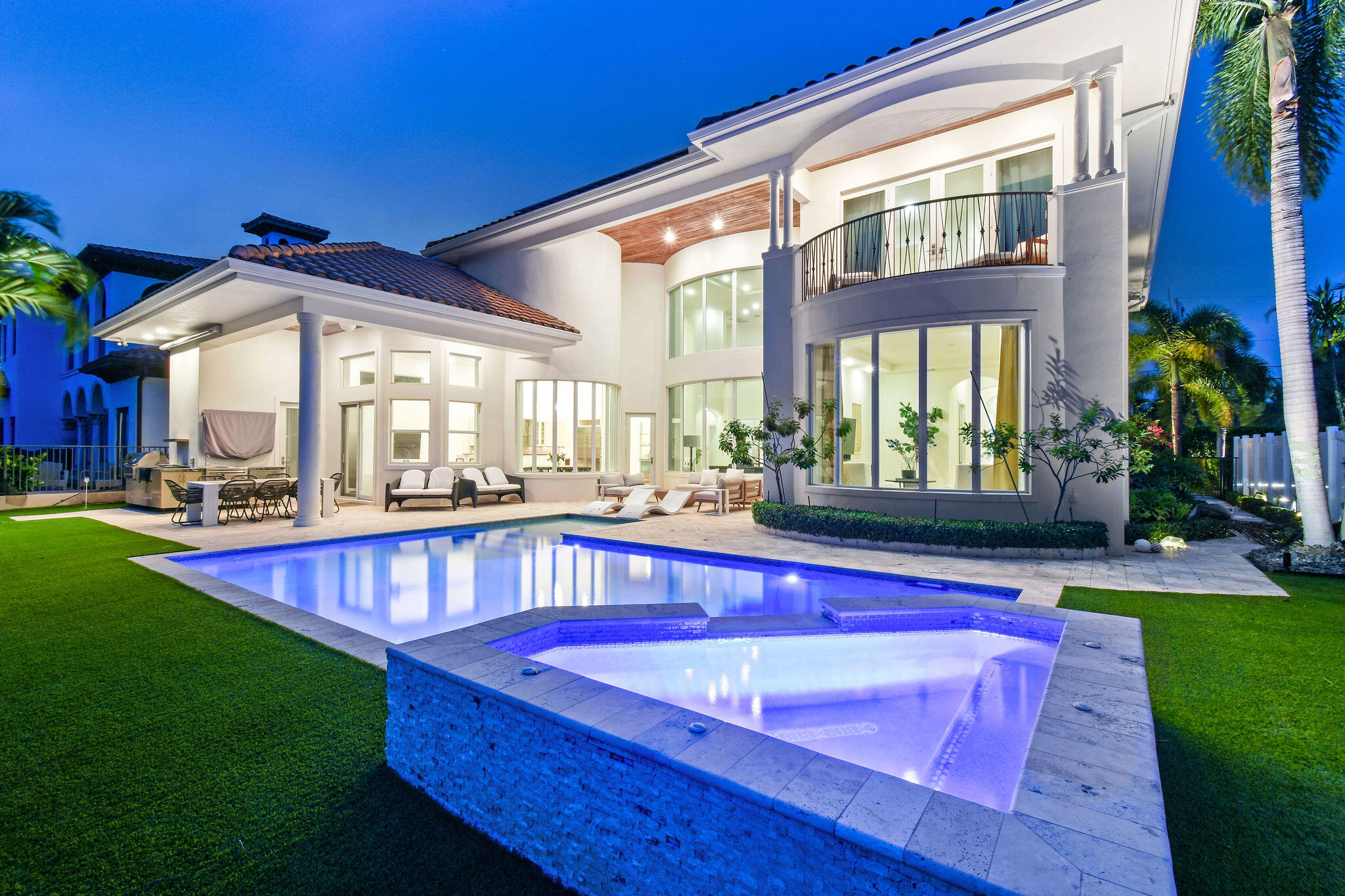 Palm Beach Gardens photo 2