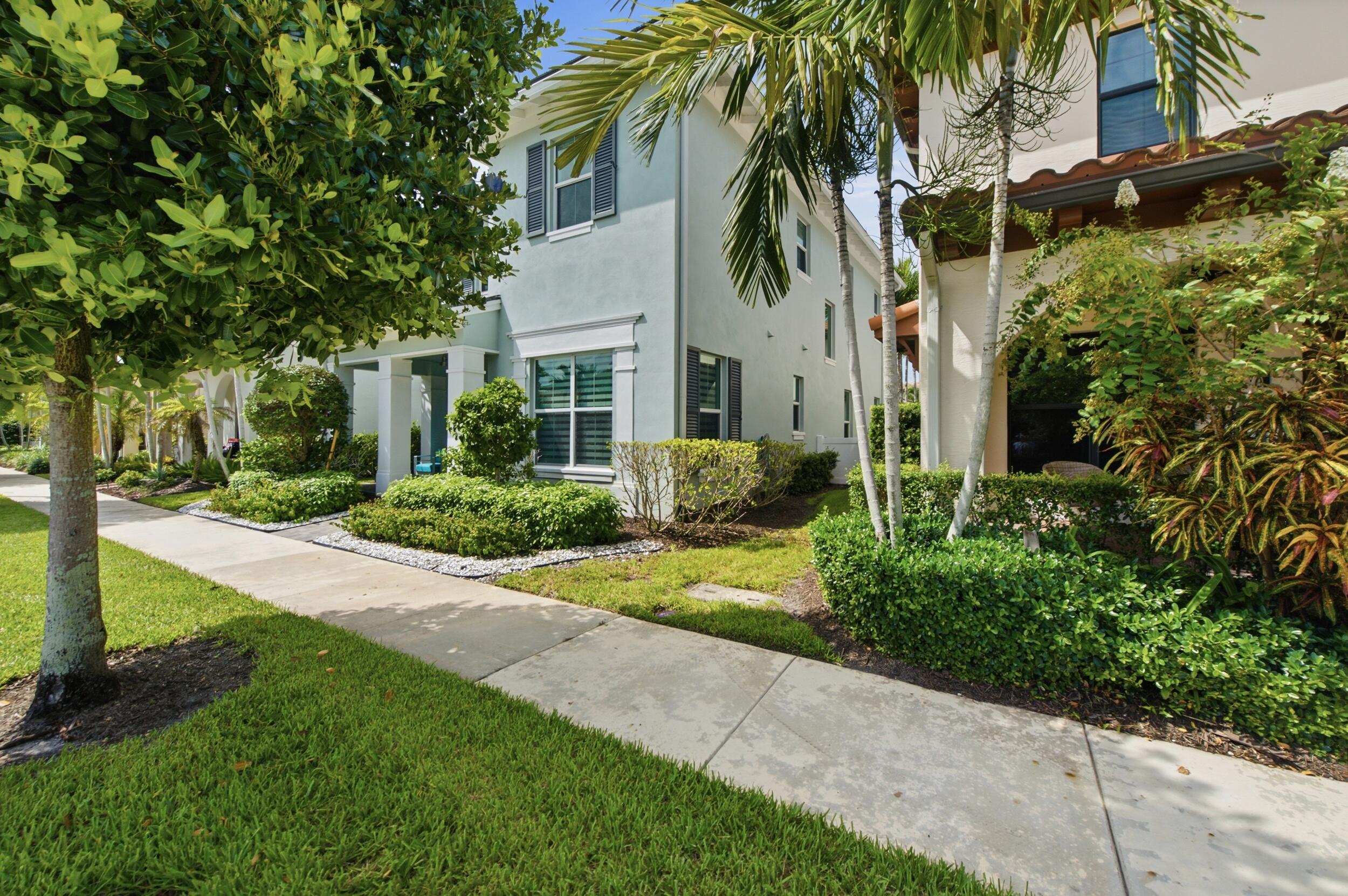 Palm Beach Gardens photo 5