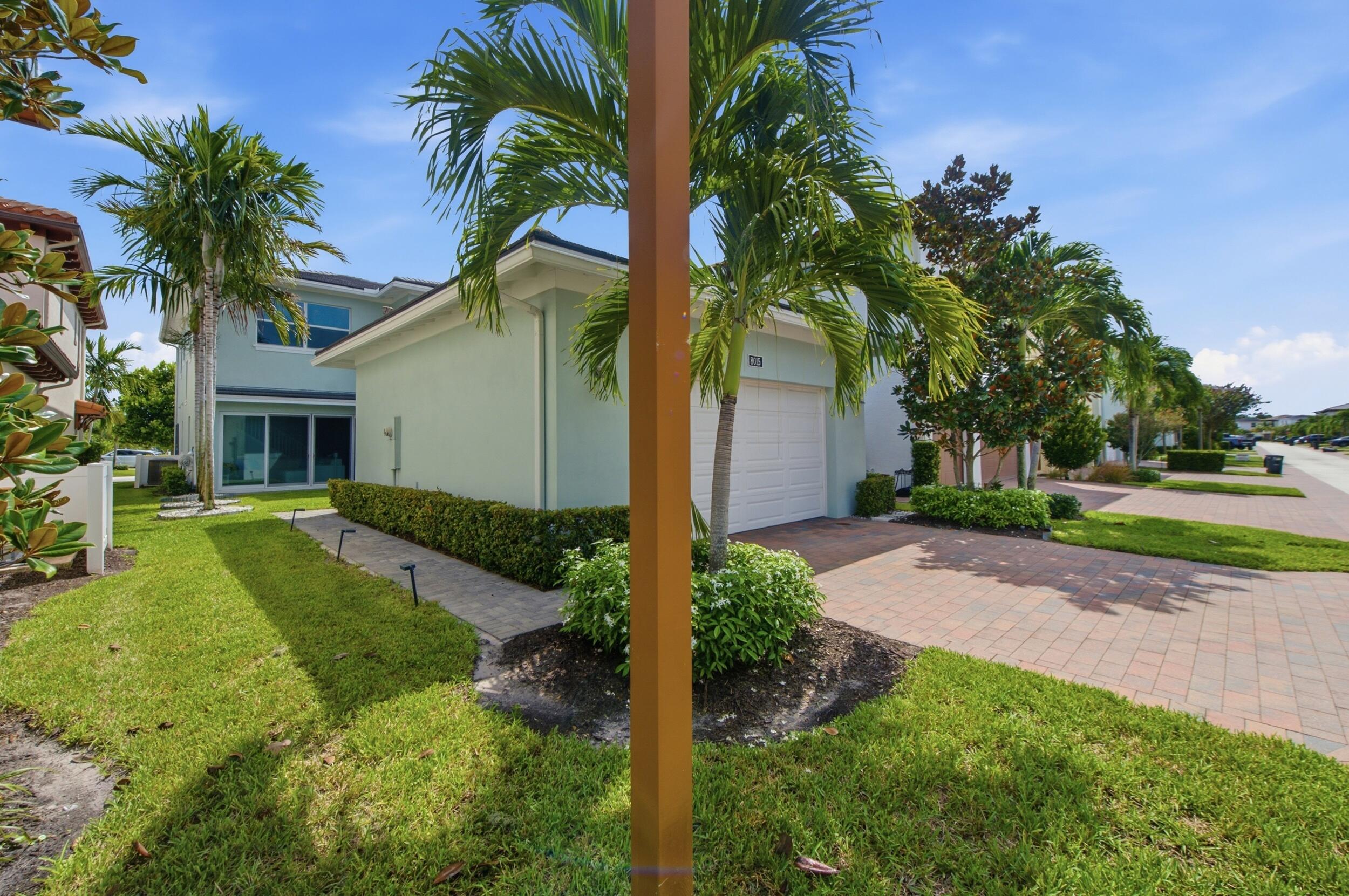 Palm Beach Gardens photo 4